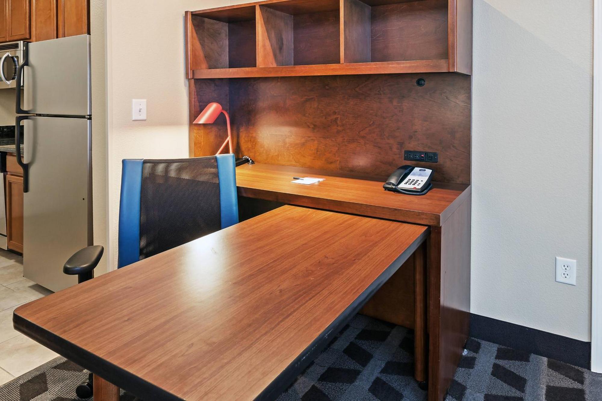 Towneplace Suites By Marriott Odessa Kültér fotó